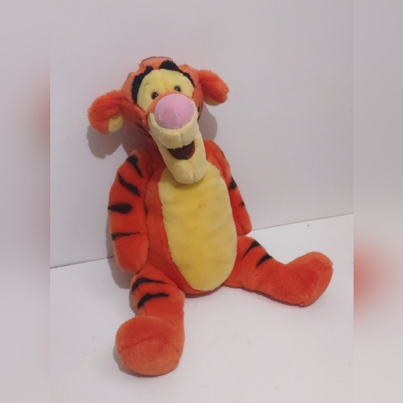 TIGGER ~ Disney Store Winnie the Pooh Jumbo 21" Plush Bean Stuffed Animal - Picture 1 of 7